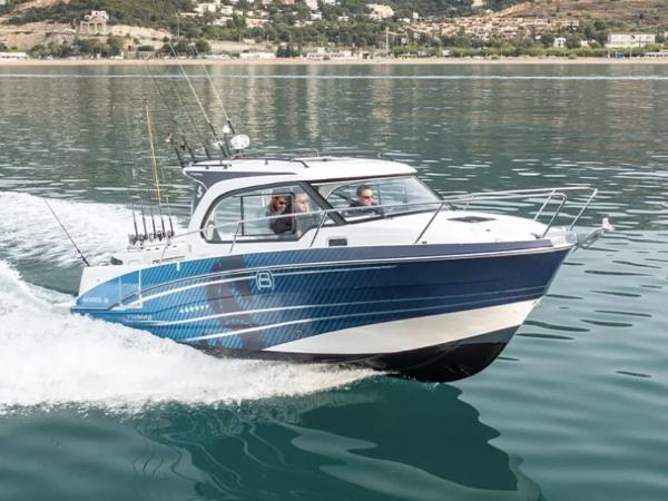 2025 Beneteau Antares 8 Fishing
