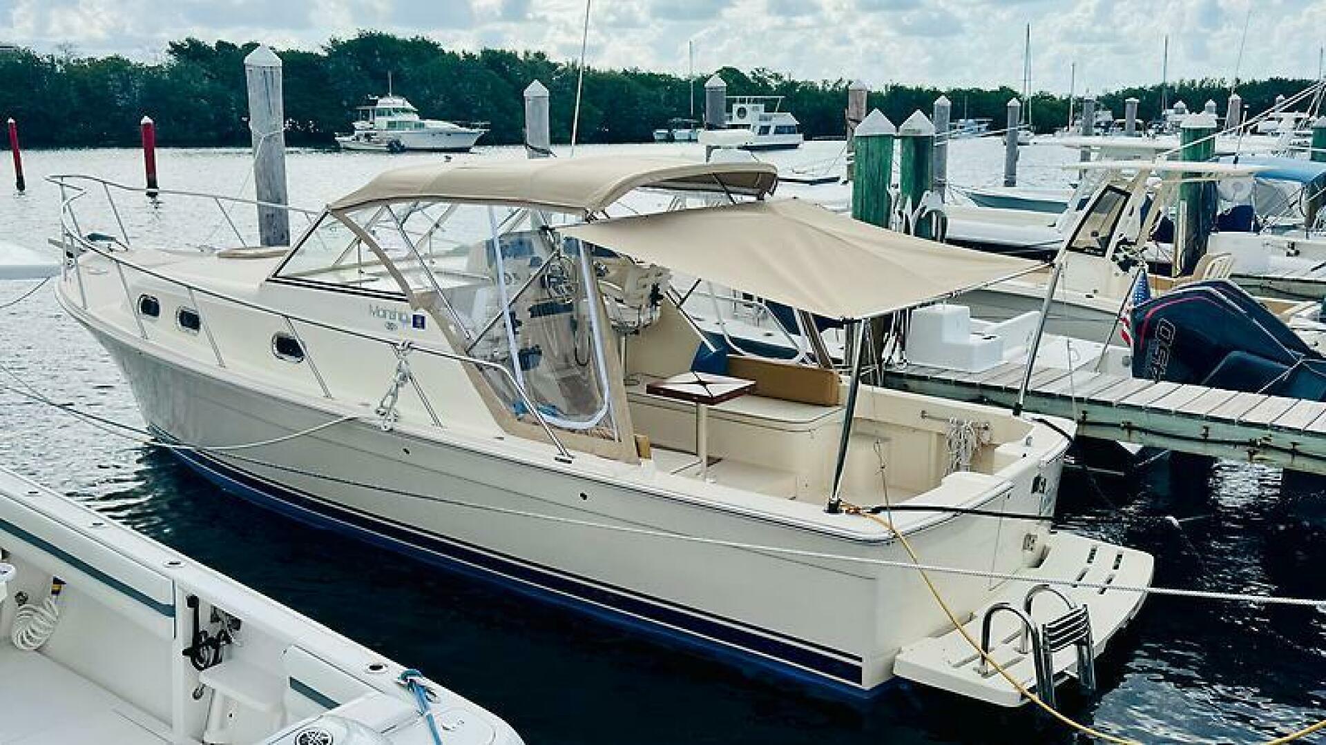 2007 Mainship Pilot 30-11