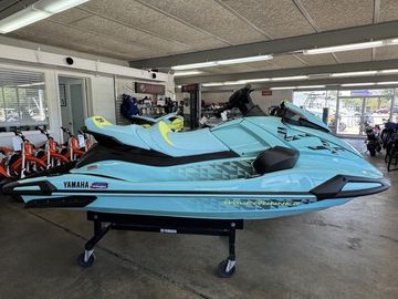 2025 Yamaha WaveRunner VX Limited HO