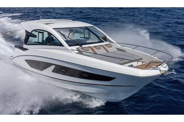 Beneteau Gran Turismo 32 Manufacturer Provided Image