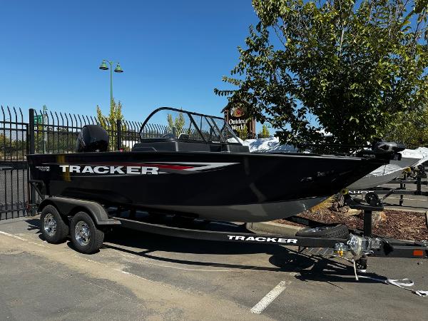 Tracker Pro Guide V-175 WT 2025 Tracker Pro Guide V-175 WT boat on trailer, parked outdoors.