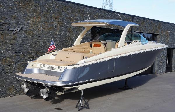 2024 Chris-Craft Launch 35GT