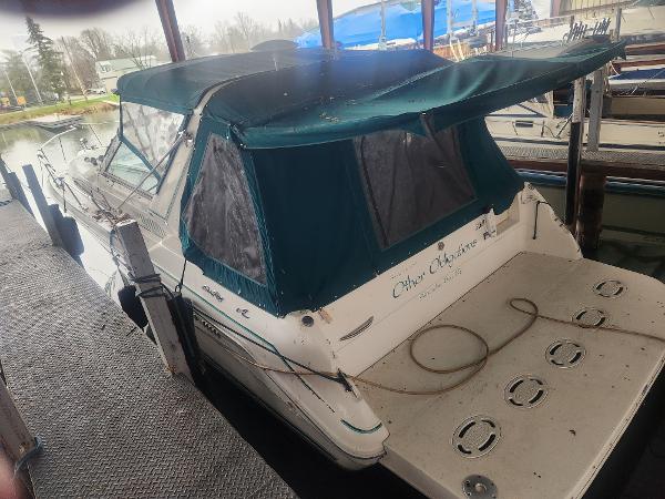 1993 Sea Ray 330 Sea Ray