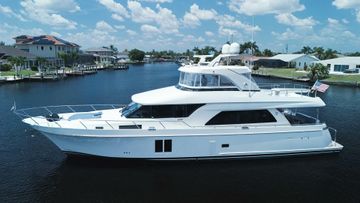 2015 Ocean Alexander 72