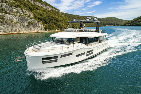 Beneteau Grand Trawler 62 Manufacturer Provided Image