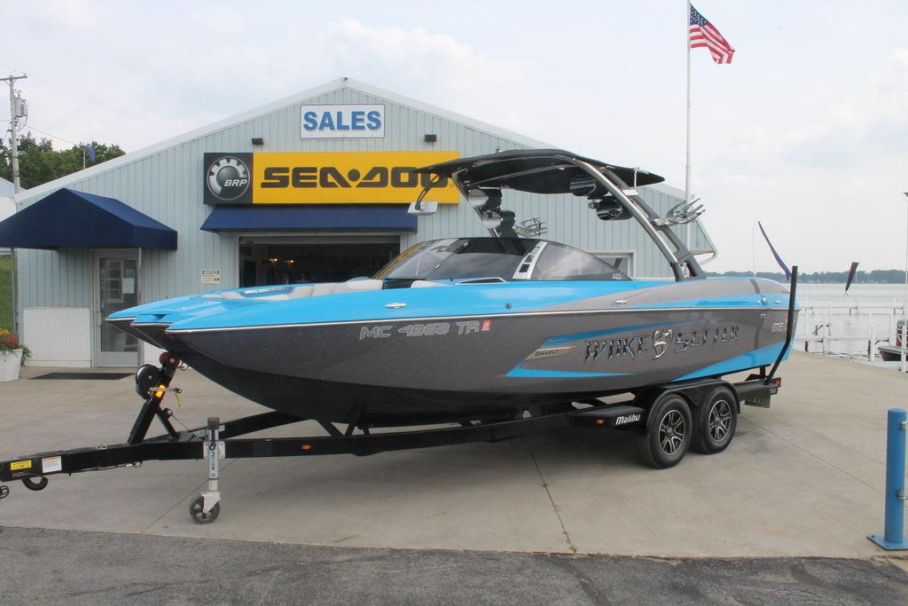 2013 Malibu Wakesetter 24 MXZ
