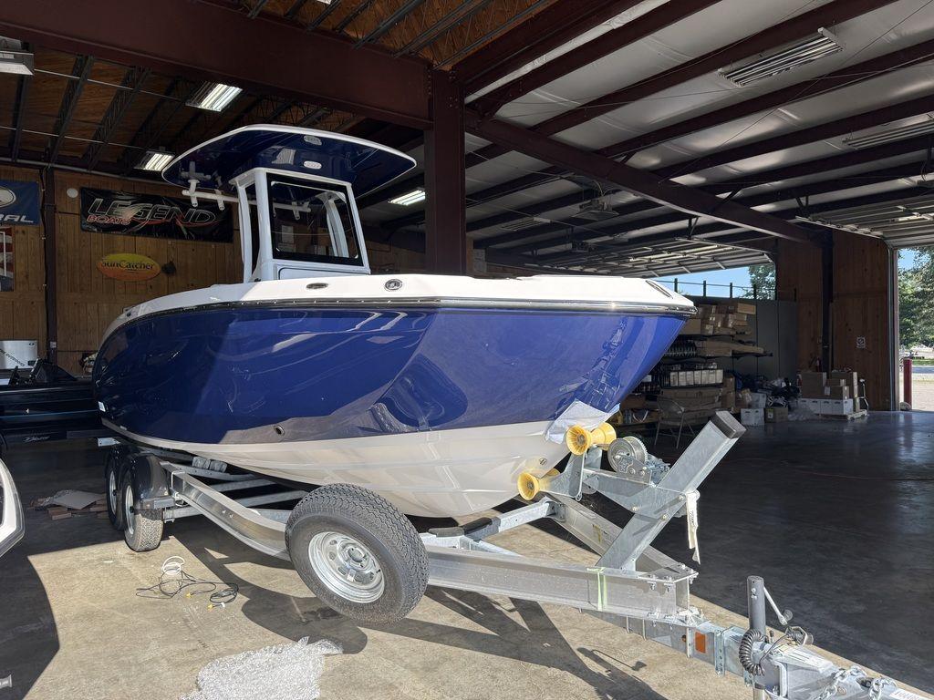 2025 Yamaha Boats 255 FSH Sport E