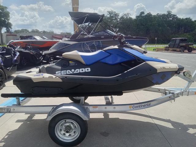 2025 Sea-Doo Sparktrixx