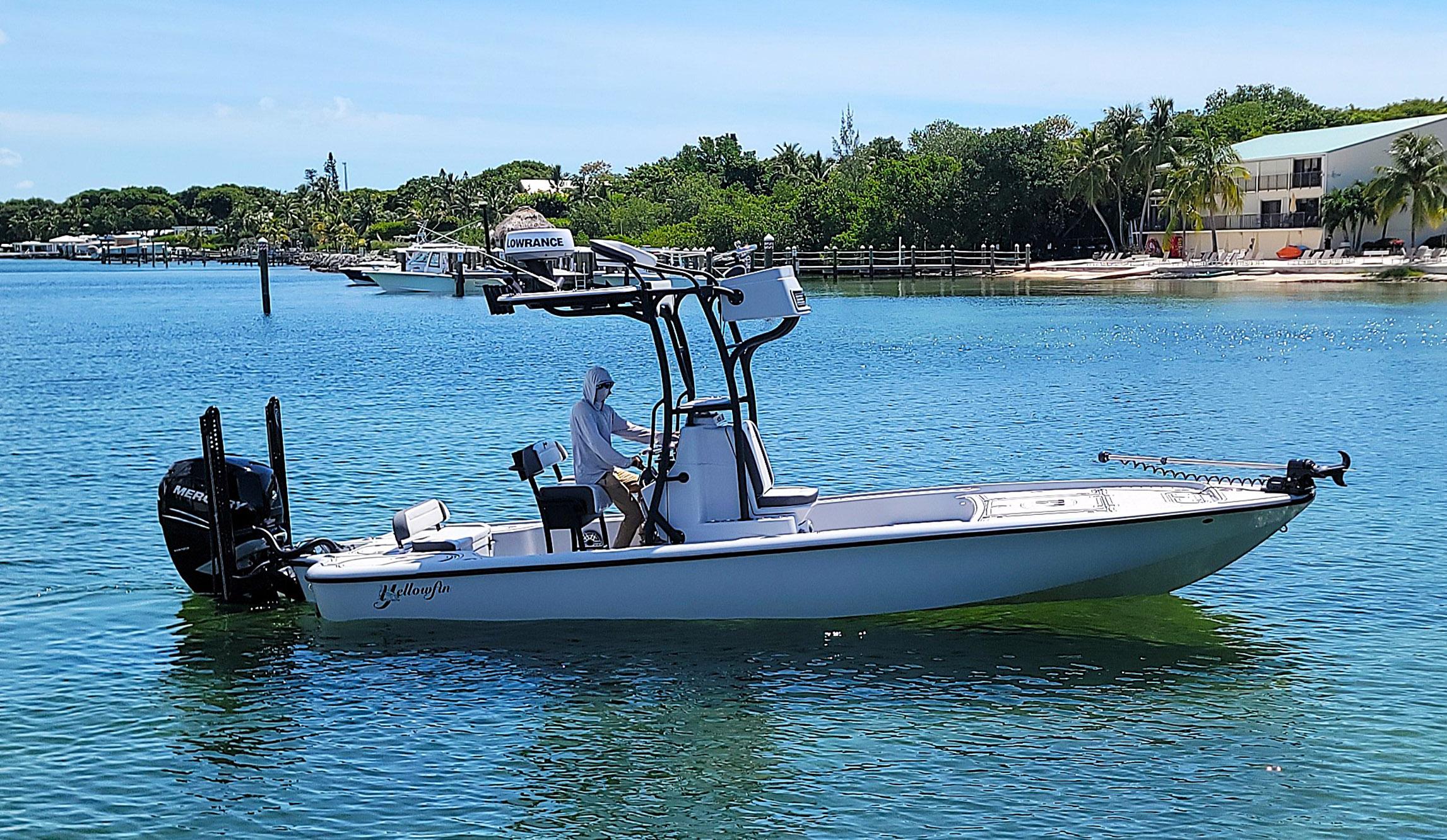 2023 Yellowfin 24 Bay CE