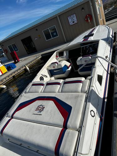 1992 Fountain 32