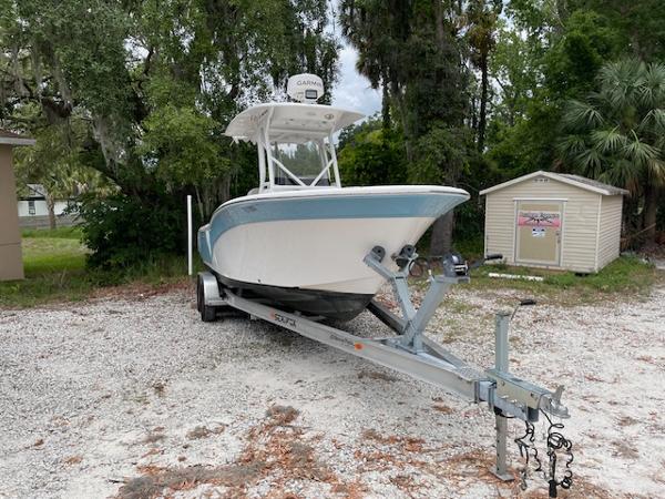 2022 Sea Fox 248 Commander