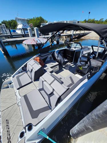 2024 Yamaha Boats 222XD