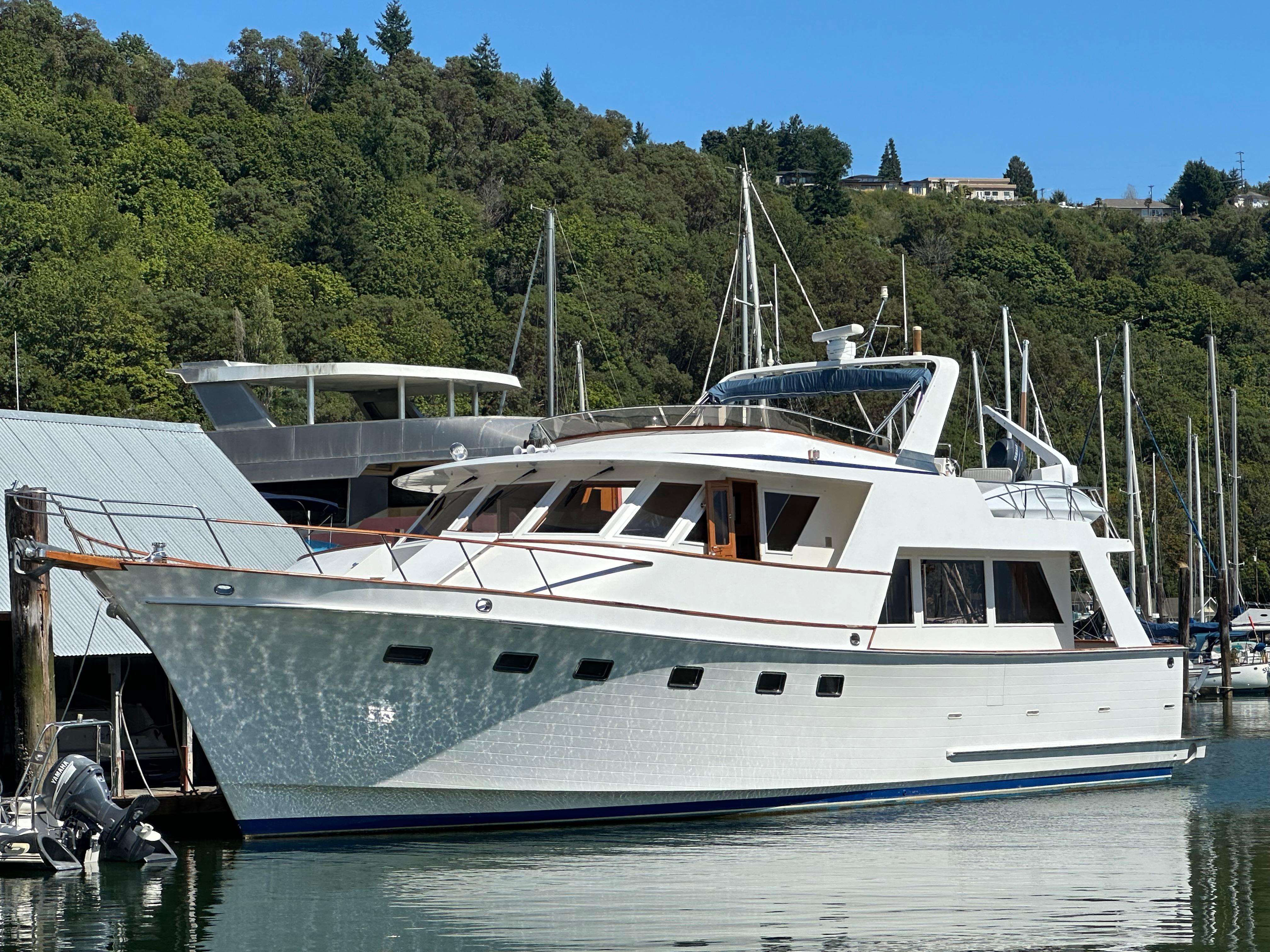 1985 Ocean Alexander Pilothouse