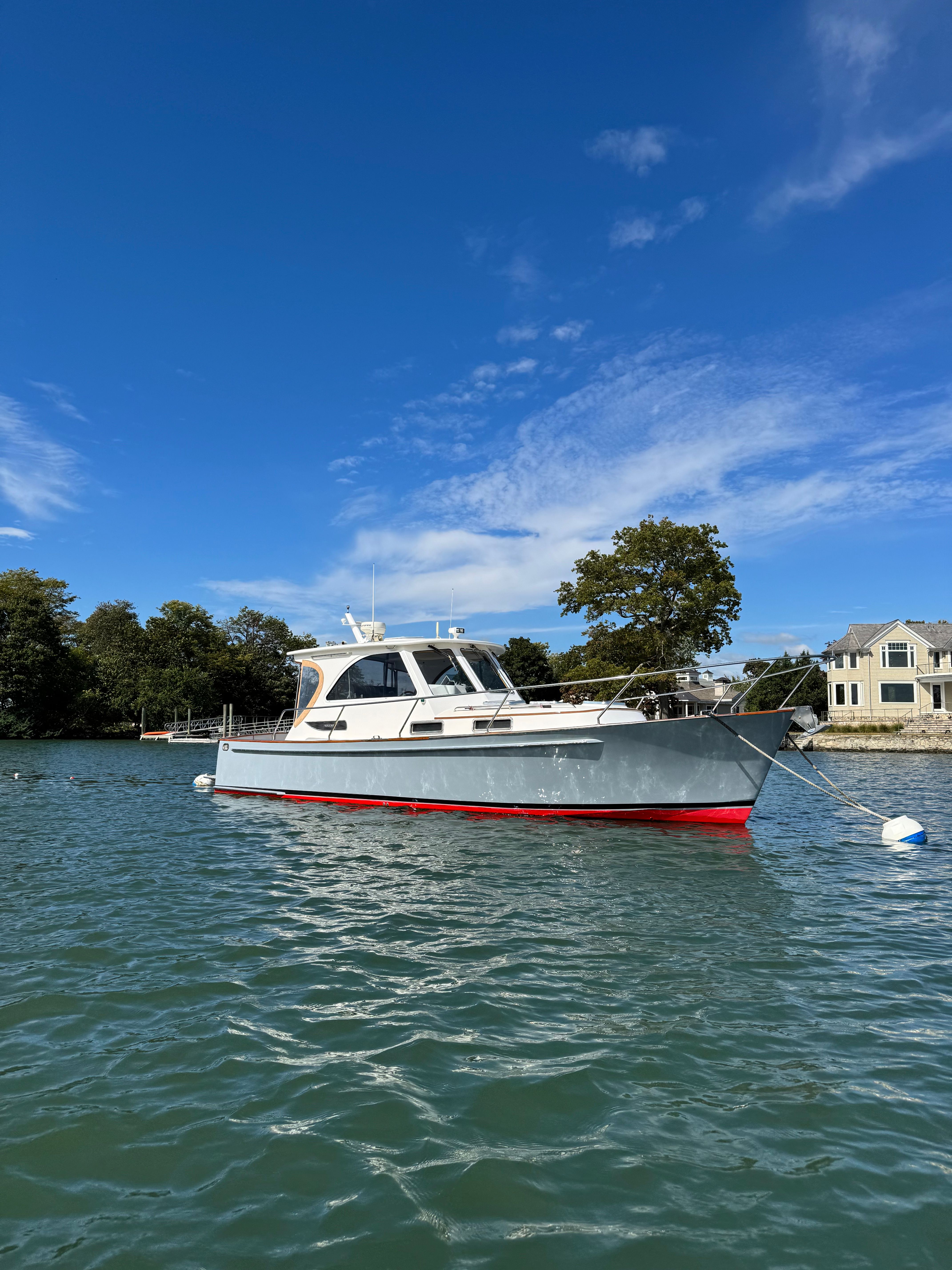 2005 Legacy Yachts 34 Sedan