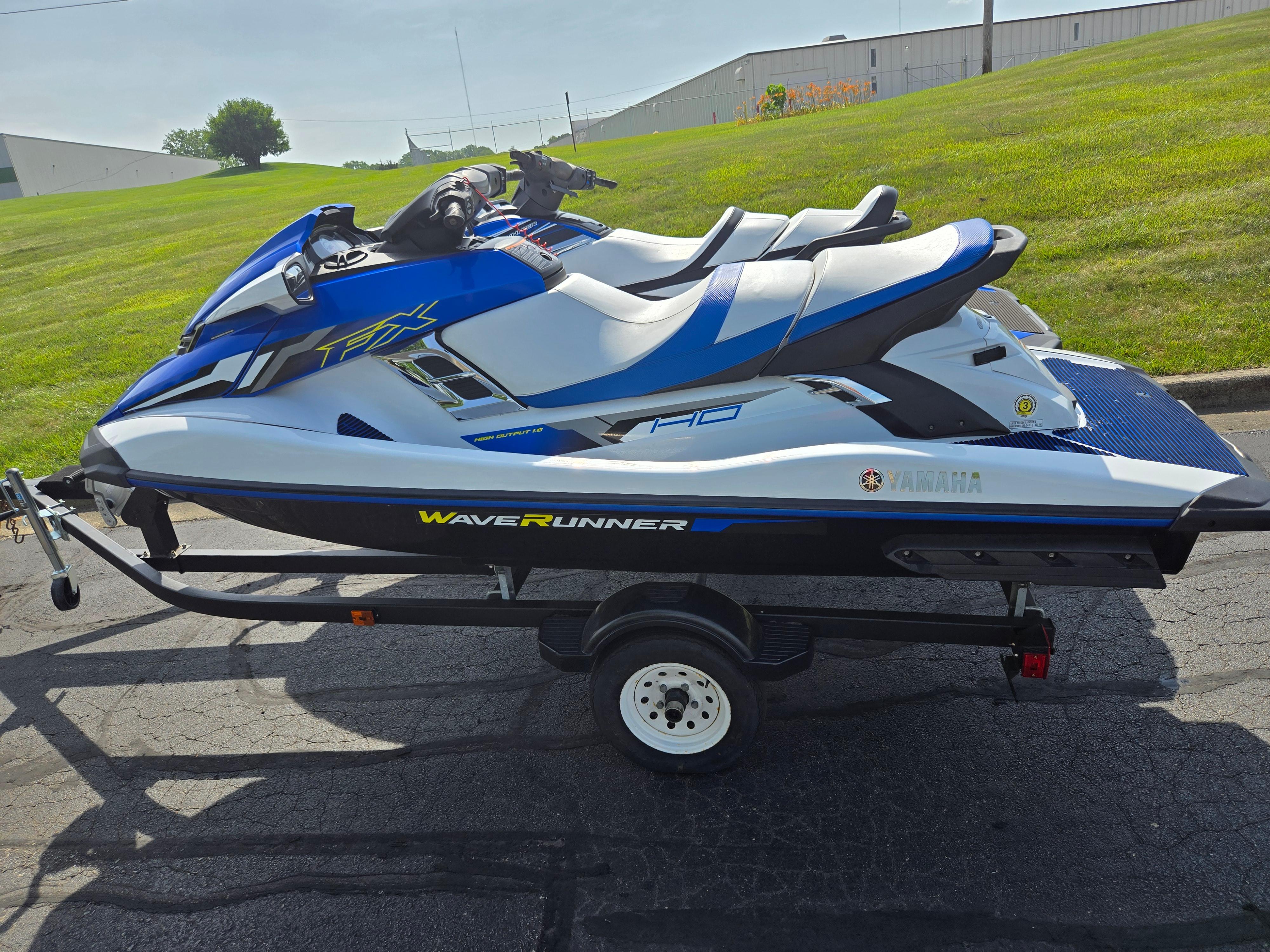 Yamaha WaveRunner FX Cruiser HO 2018 Yamaha WaveRunner FX Cruiser HO on trailer, parked outdoors.