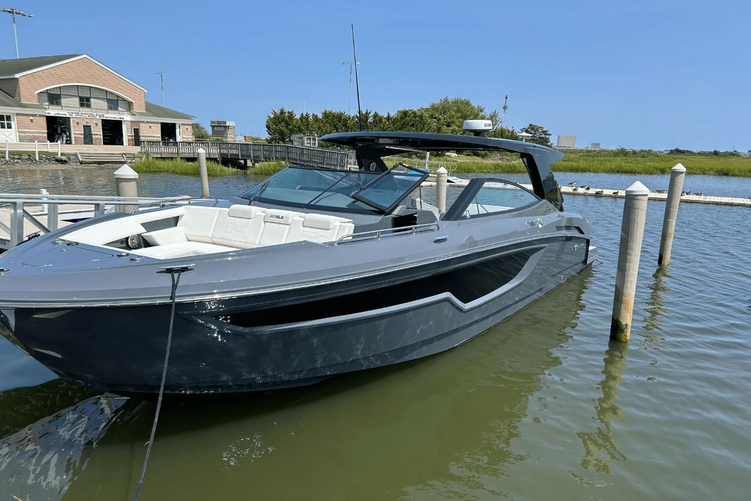 2024 Cruisers Yachts 38 GLS-OB SB