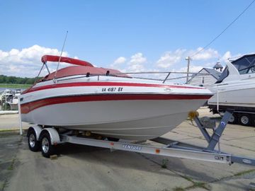 2006 Crownline 220 CCR