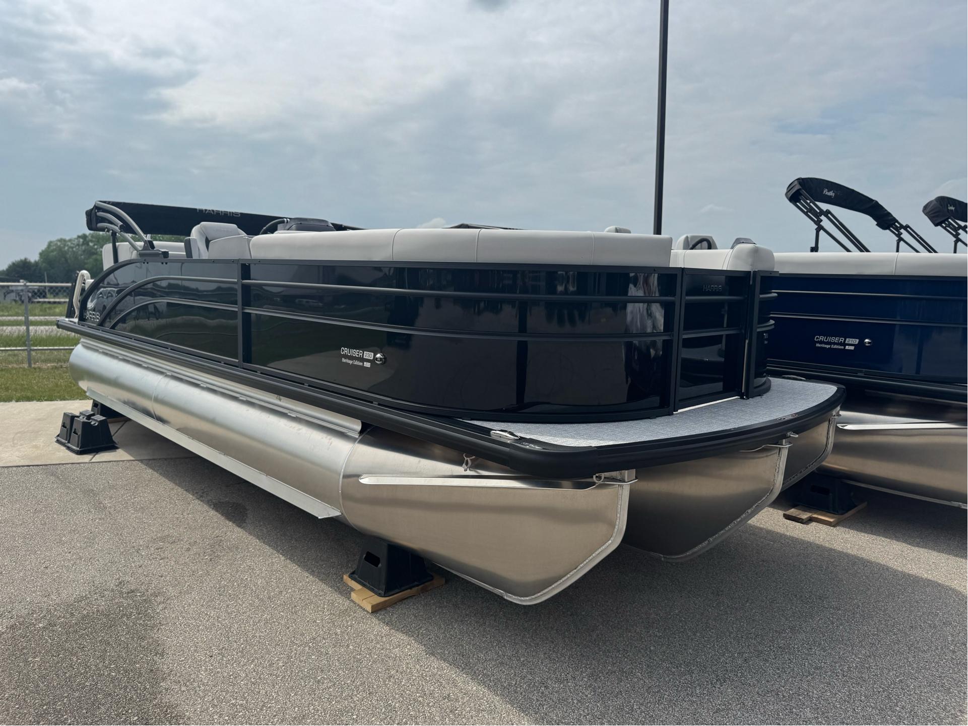 Harris FloteBote Cruiser 230