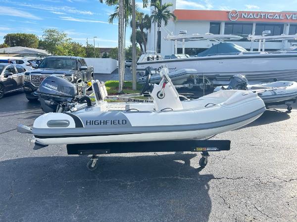 2023 Highfield Sport 330