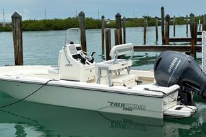 Pathfinder 2005 TRS Pathfinder 2005 TRS boat with Yamaha engine docked in calm waters, 2022 model.