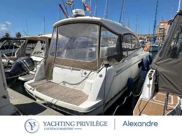 2011 Jeanneau Leader 9