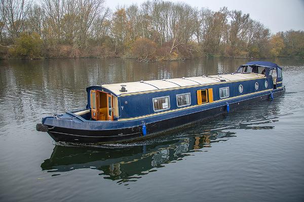 Wide Beam Narrowboat 60' x 10' Collingwood Baby Eurocruiser