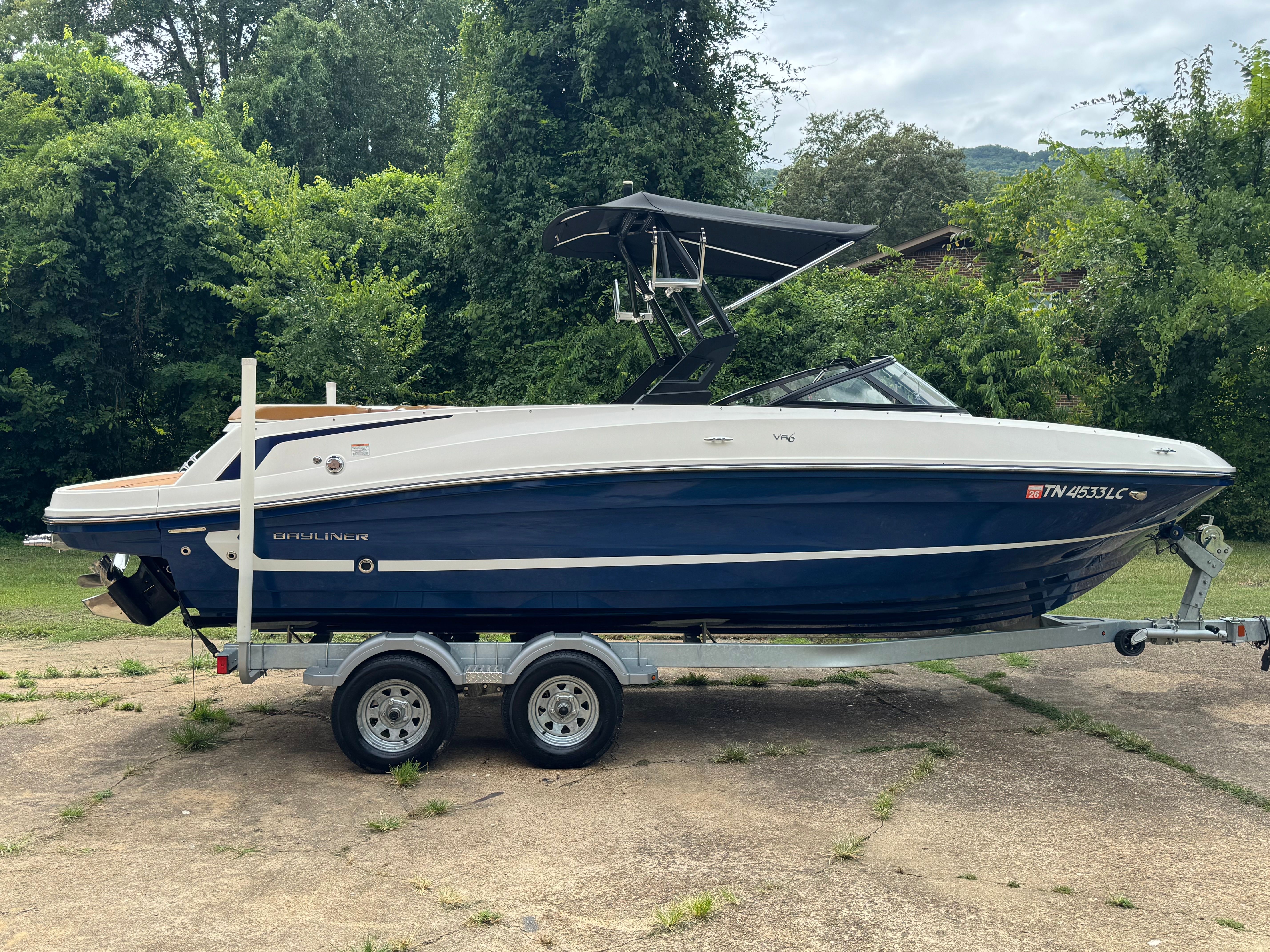 2021 Bayliner VR6 Bowrider I/O