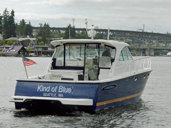 2006 Glacier Bay 3480 Ocean Runner