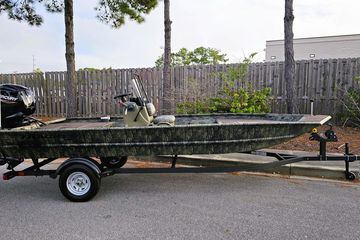 2026 Tracker Grizzly 1860 CC