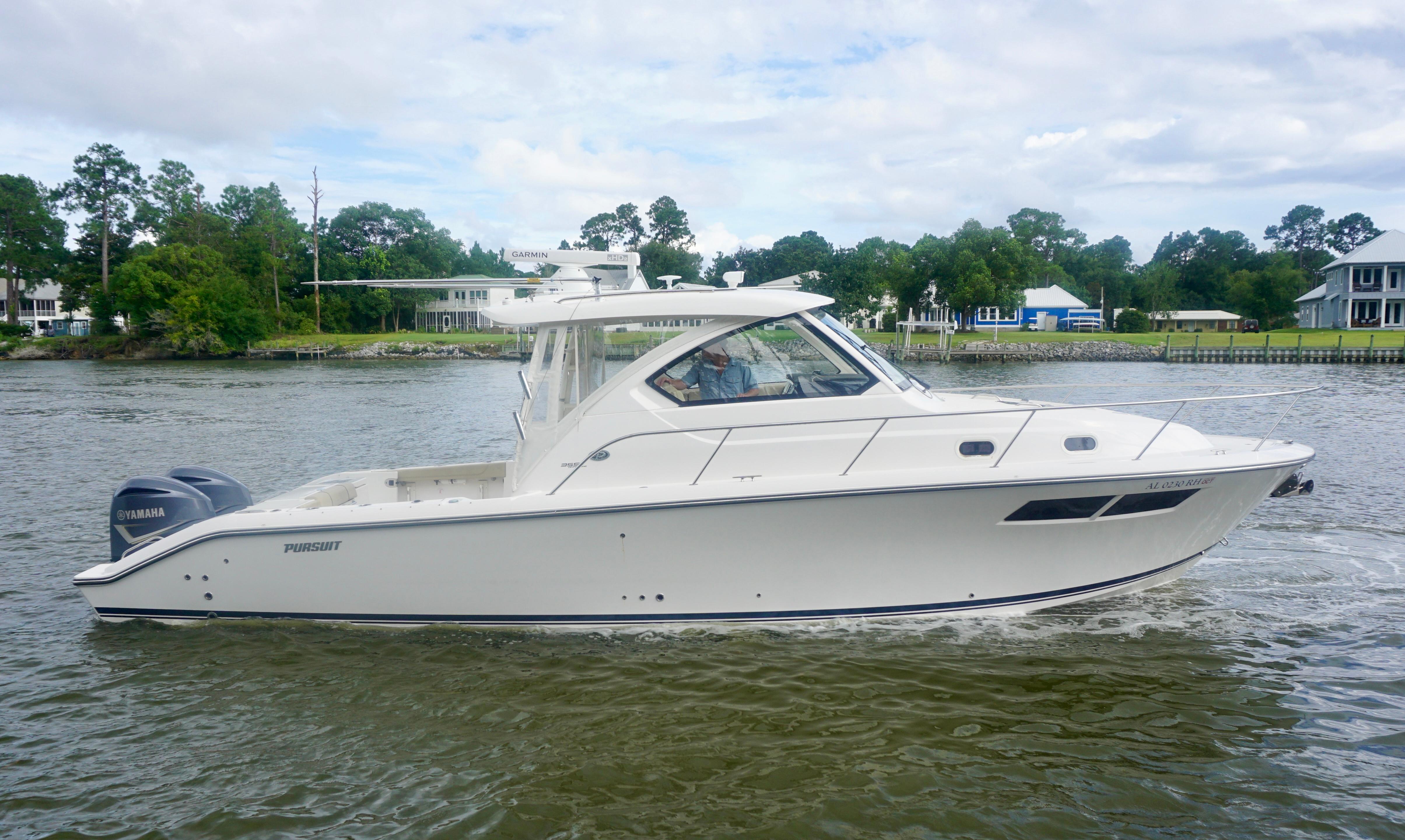 2018 Pursuit OS 355 Offshore