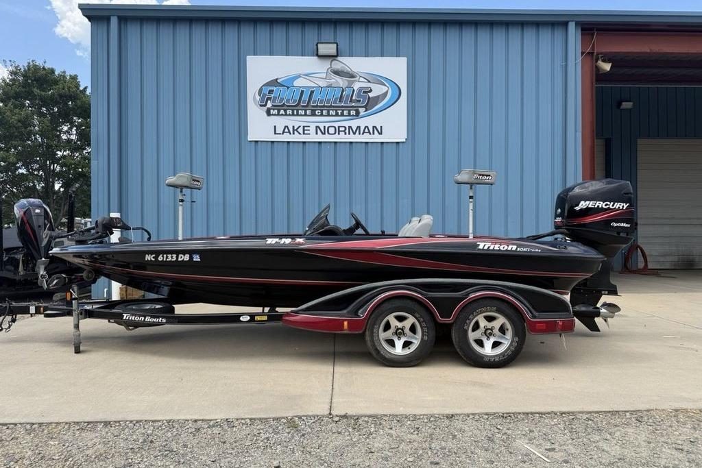2005 Triton TR 19 X