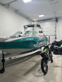 2024 MB B52 23 Alpha
