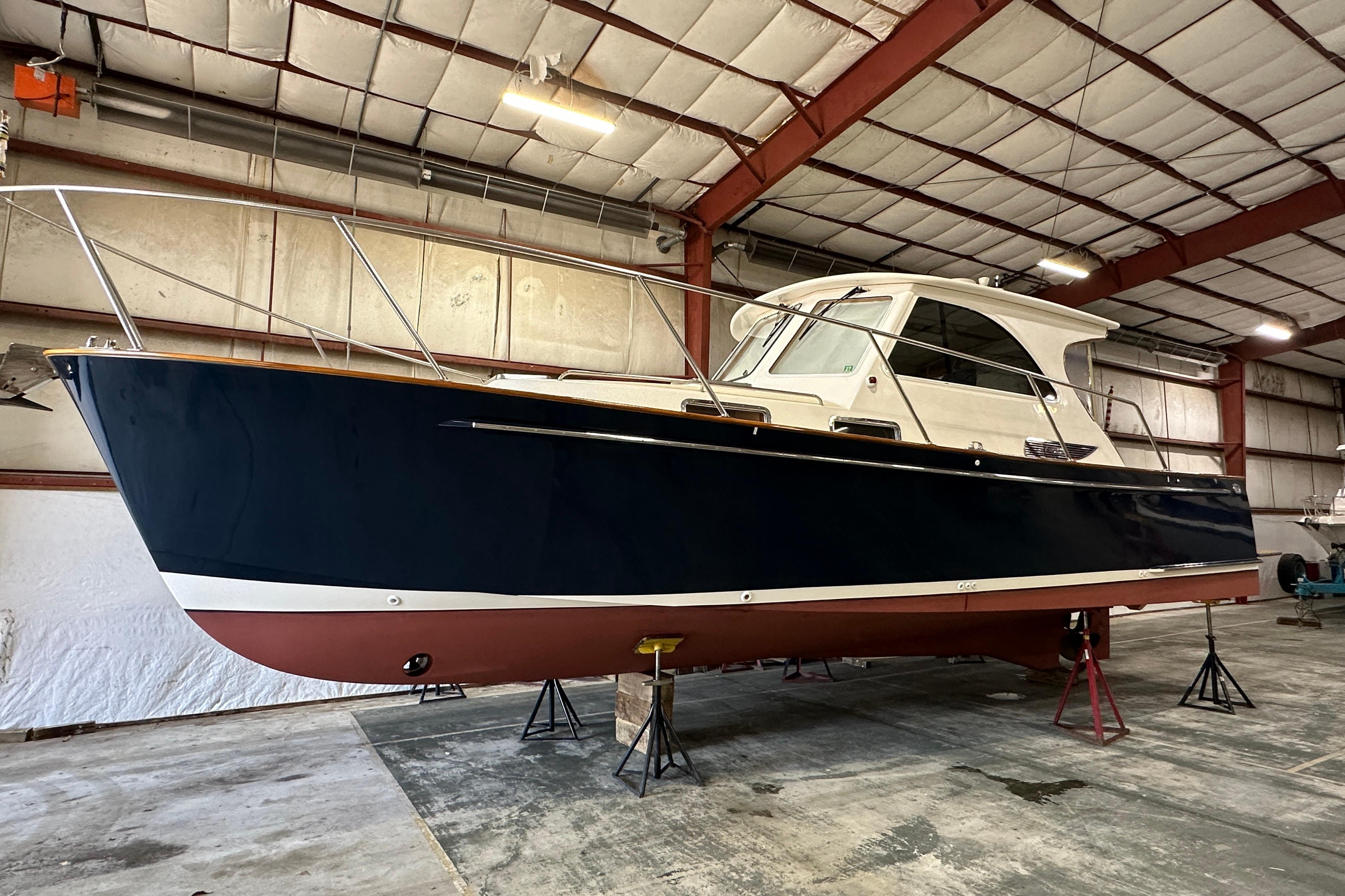 2003 Legacy Yachts 34 Express