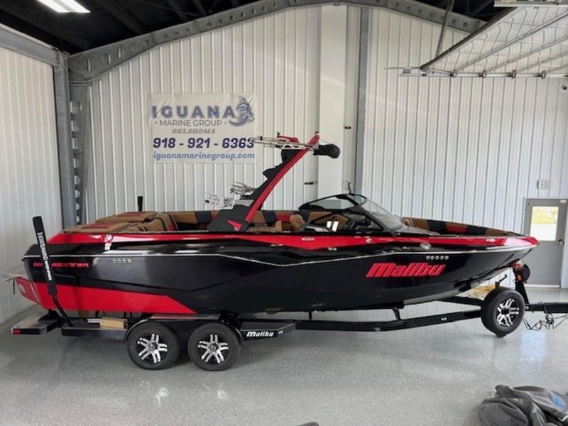 2024 Malibu 25 LSV