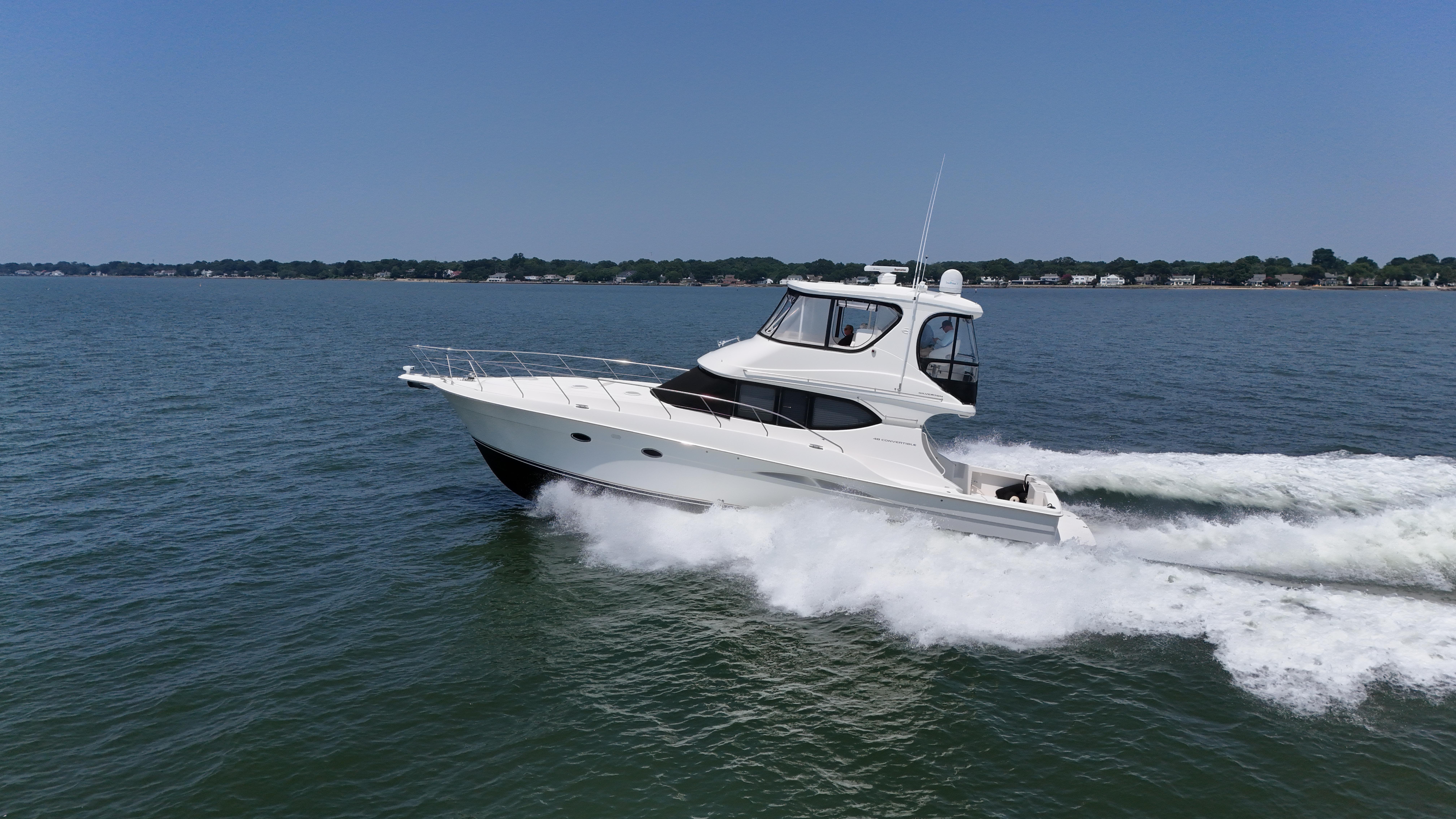2004 Silverton 48 Convertible
