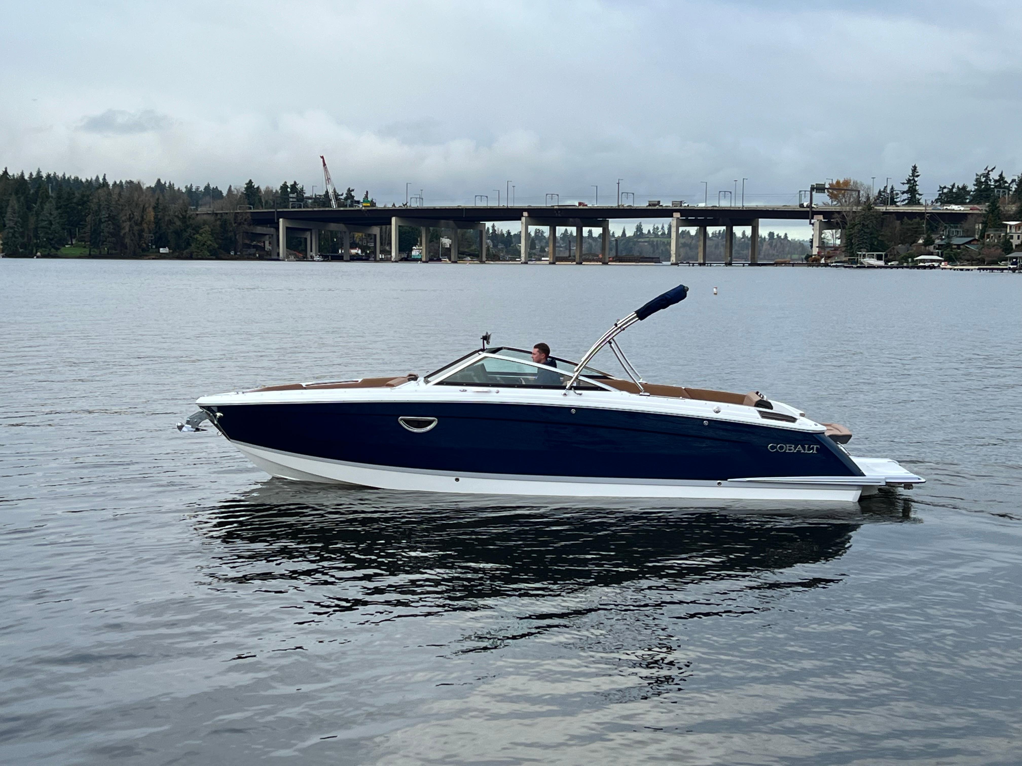 2025 Cobalt R8, Seattle Vereinigte Staaten - boats.com