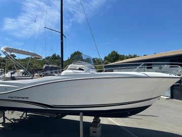 2022 Jeanneau Cap Camarat 9.0 CC