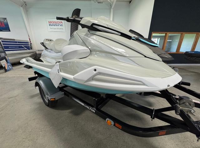 2025 Yamaha WaveRunner VXCRUISRHO