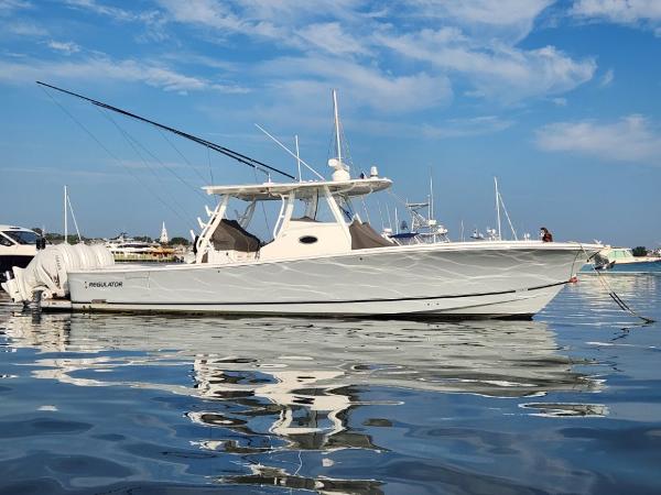 2022 Regulator 37