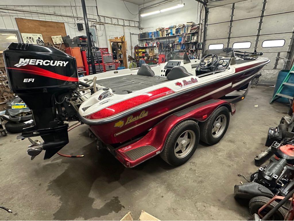 2002 Bass Cat Boats Pantera 3