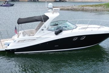 2008 Sea Ray 330 Sundancer