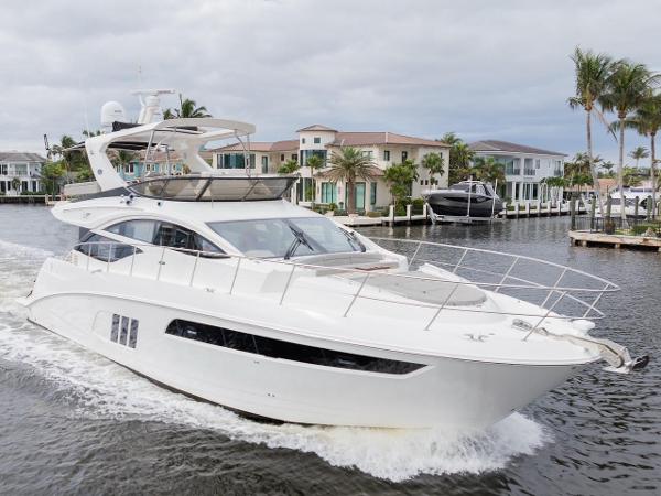 2017 Sea Ray L590 Fly