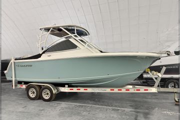 2023 Sailfish 245 DC