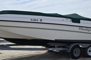 1999 Bayliner 2459 Rendezvous DX/LX