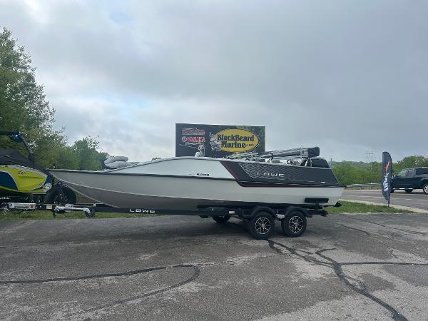 2025 Lowe Deck SD224