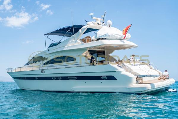 2000 Astondoa 72 Flybridge