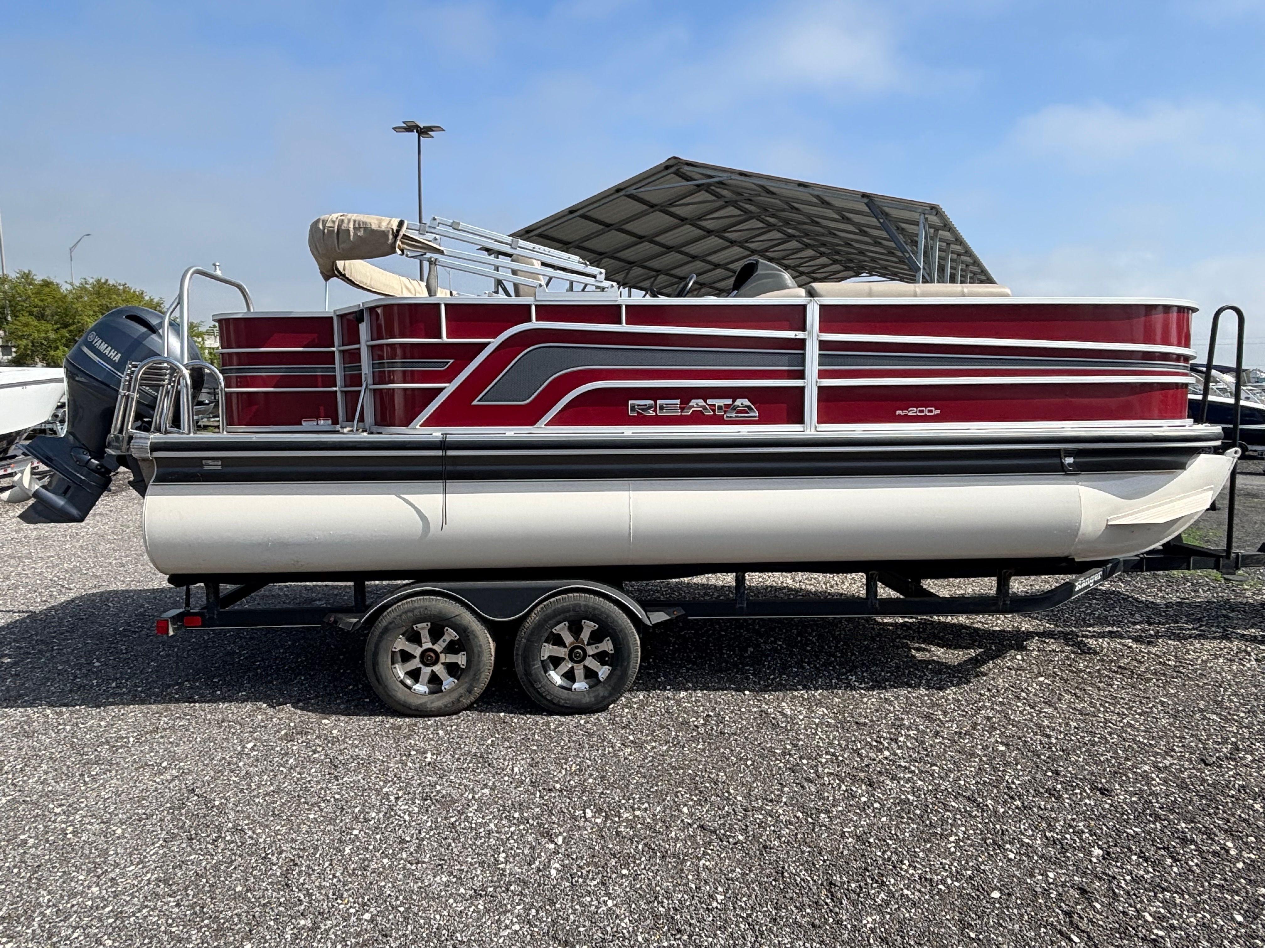 2018 Ranger Reata 220 F