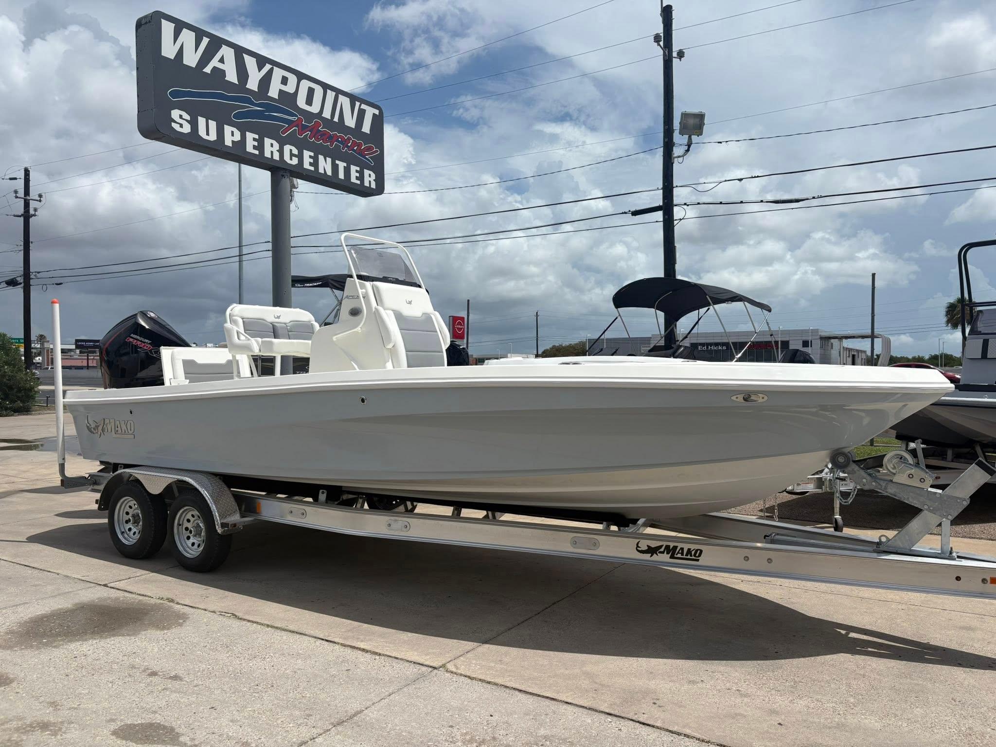 Mako 24 APEX