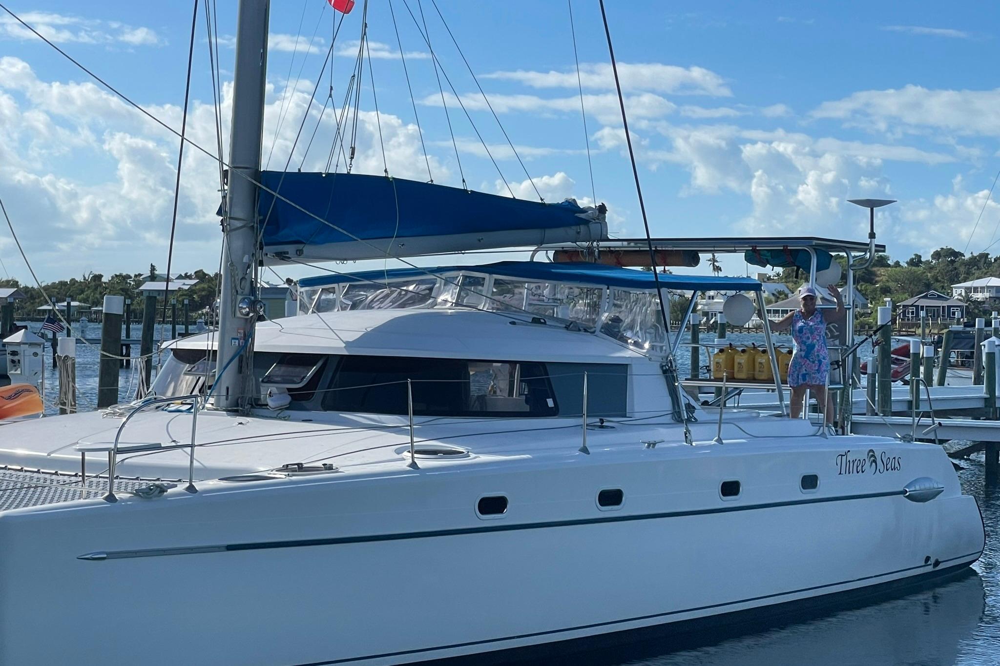 2002 Fountaine Pajot Belize 43