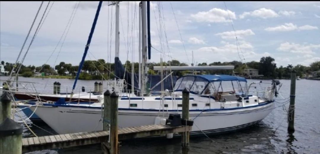 1989 Brewer Brewer 44